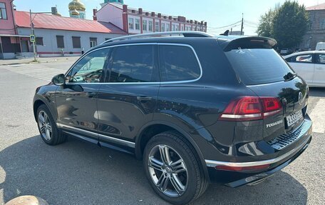 Volkswagen Touareg III, 2016 год, 2 750 000 рублей, 3 фотография