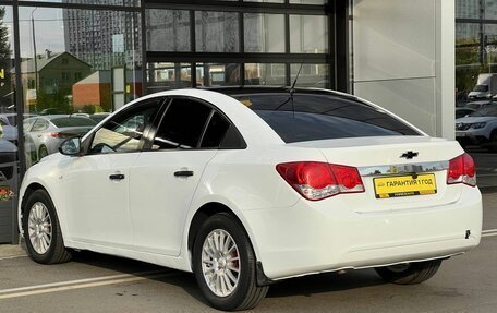 Chevrolet Cruze II, 2011 год, 615 000 рублей, 6 фотография