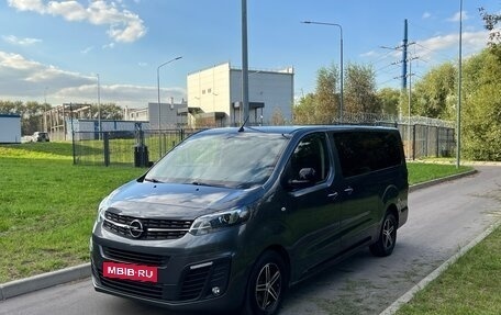 Opel Zafira Life I, 2021 год, 2 800 000 рублей, 2 фотография