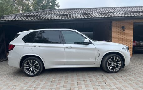 BMW X5, 2018 год, 4 500 000 рублей, 3 фотография