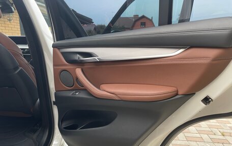 BMW X5, 2018 год, 4 500 000 рублей, 13 фотография