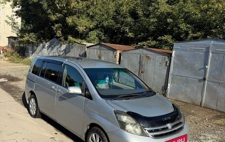 Toyota ISis I, 2007 год, 840 000 рублей, 4 фотография