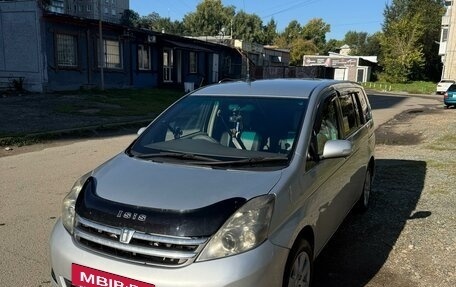 Toyota ISis I, 2007 год, 840 000 рублей, 2 фотография