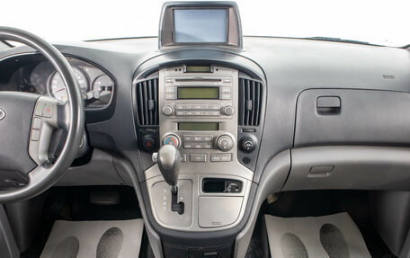 Hyundai Grand Starex Grand Starex I рестайлинг 2, 2011 год, 1 759 000 рублей, 18 фотография