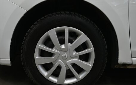 Renault Logan II, 2019 год, 799 000 рублей, 14 фотография
