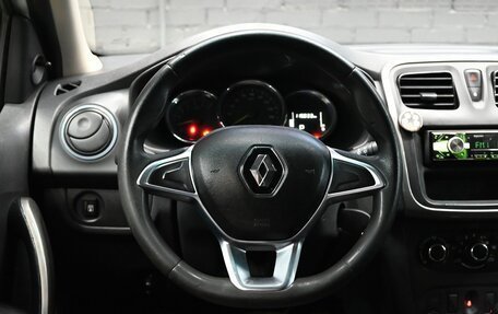 Renault Logan II, 2019 год, 799 000 рублей, 16 фотография