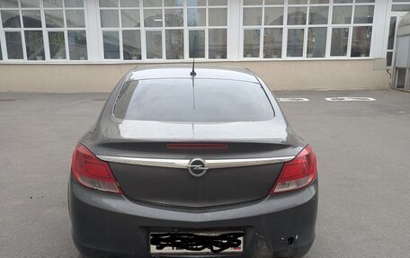 Opel Insignia II рестайлинг, 2011 год, 530 000 рублей, 2 фотография