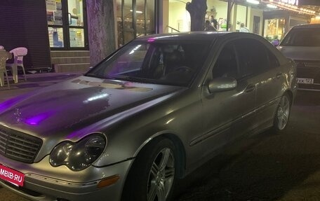 Mercedes-Benz C-Класс, 2004 год, 520 000 рублей, 2 фотография