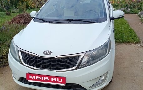 KIA Rio III рестайлинг, 2013 год, 950 000 рублей, 9 фотография