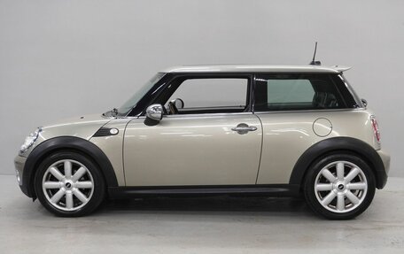 MINI Hatch, 2006 год, 740 000 рублей, 8 фотография