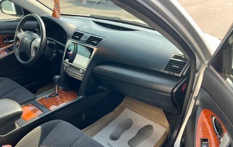 Toyota Camry, 2010 год, 1 379 000 рублей, 12 фотография