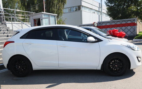 Hyundai i30 II рестайлинг, 2013 год, 923 300 рублей, 8 фотография
