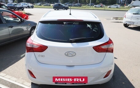 Hyundai i30 II рестайлинг, 2013 год, 923 300 рублей, 5 фотография