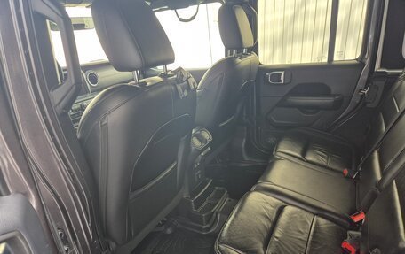 Jeep Wrangler, 2018 год, 4 500 000 рублей, 11 фотография