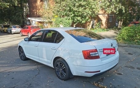 Skoda Octavia, 2017 год, 820 000 рублей, 3 фотография