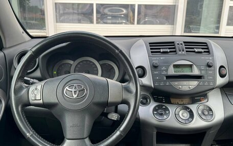 Toyota RAV4, 2006 год, 990 000 рублей, 14 фотография