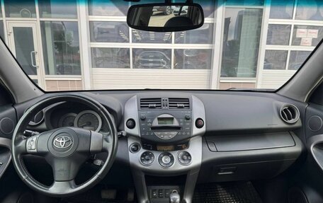 Toyota RAV4, 2006 год, 990 000 рублей, 12 фотография