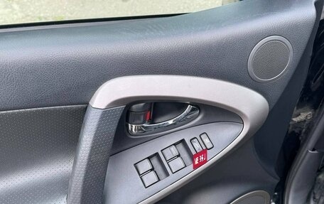 Toyota RAV4, 2006 год, 990 000 рублей, 17 фотография