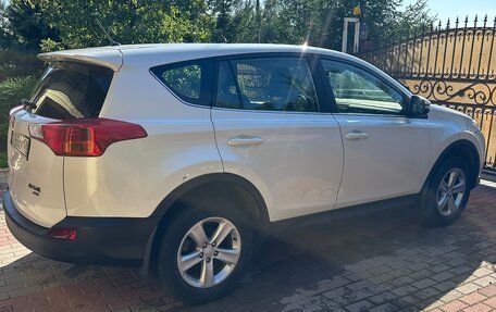 Toyota RAV4, 2013 год, 2 100 000 рублей, 3 фотография