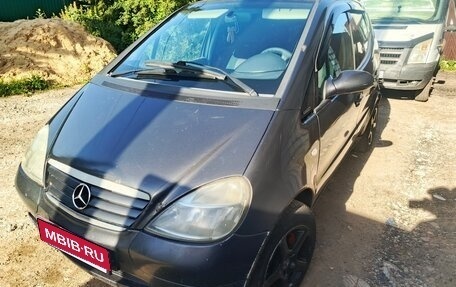 Mercedes-Benz A-Класс, 1998 год, 185 000 рублей, 1 фотография