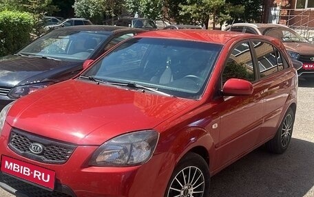 KIA Rio II, 2011 год, 595 000 рублей, 1 фотография