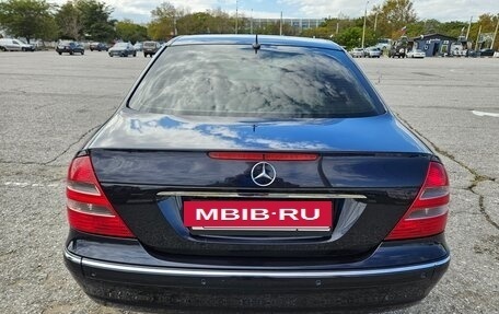 Mercedes-Benz E-Класс, 2005 год, 1 550 000 рублей, 4 фотография