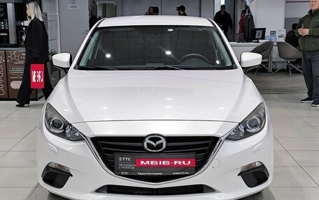 Mazda 3, 2015 год, 1 450 000 рублей, 2 фотография