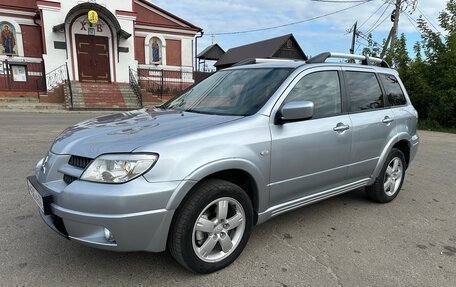 Mitsubishi Outlander III рестайлинг 3, 2007 год, 650 000 рублей, 2 фотография
