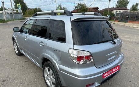 Mitsubishi Outlander III рестайлинг 3, 2007 год, 650 000 рублей, 4 фотография