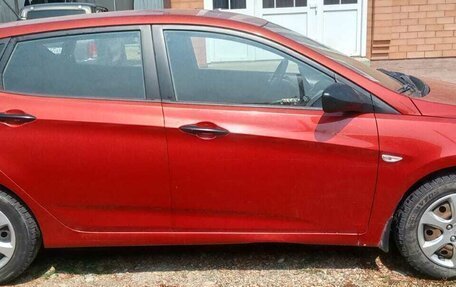 Hyundai Solaris II рестайлинг, 2012 год, 760 000 рублей, 2 фотография