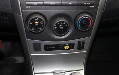 Toyota Corolla, 2011 год, 1 180 000 рублей, 24 фотография