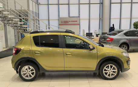 Renault Sandero II рестайлинг, 2016 год, 990 000 рублей, 5 фотография