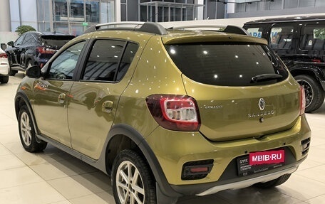 Renault Sandero II рестайлинг, 2016 год, 990 000 рублей, 8 фотография