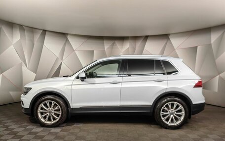 Volkswagen Tiguan I, 2018 год, 2 350 000 рублей, 5 фотография