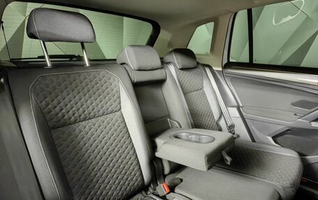 Volkswagen Tiguan I, 2018 год, 2 350 000 рублей, 13 фотография