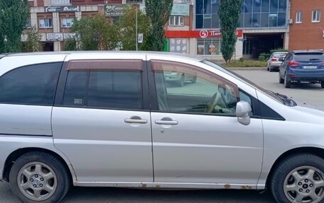 Nissan Liberty, 2001 год, 450 000 рублей, 5 фотография