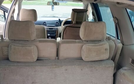 Nissan Liberty, 2001 год, 450 000 рублей, 28 фотография
