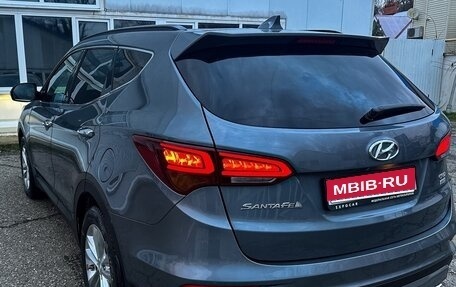 Hyundai Santa Fe III рестайлинг, 2017 год, 1 950 000 рублей, 1 фотография
