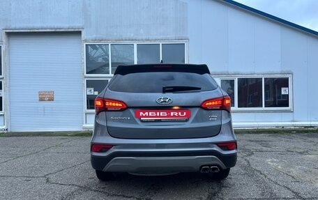 Hyundai Santa Fe III рестайлинг, 2017 год, 1 950 000 рублей, 3 фотография