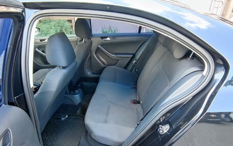 Volkswagen Jetta VI, 2013 год, 950 000 рублей, 9 фотография