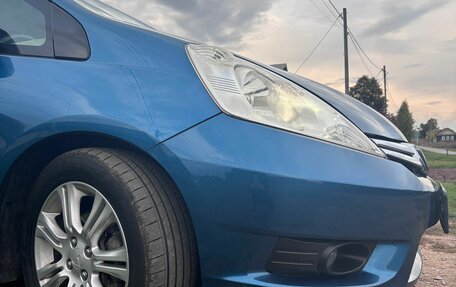Honda Fit Shuttle I рестайлинг, 2011 год, 1 050 000 рублей, 3 фотография
