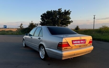 Mercedes-Benz S-Класс, 1994 год, 650 000 рублей, 2 фотография