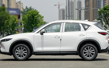 Mazda CX-5 II, 2025 год, 3 700 000 рублей, 2 фотография