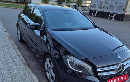 Mercedes-Benz A-Класс, 2013 год, 1 400 000 рублей, 4 фотография