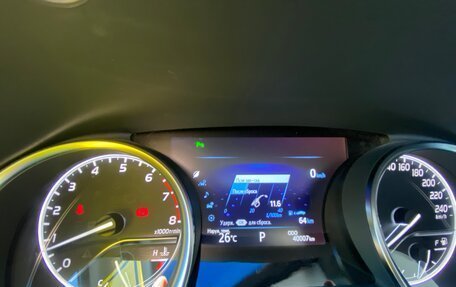 Toyota Camry, 2018 год, 3 100 000 рублей, 15 фотография