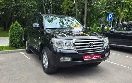 Toyota Land Cruiser 200, 2008 год, 2 230 000 рублей, 1 фотография