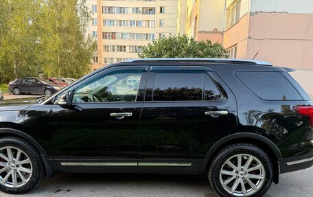 Ford Explorer VI, 2018 год, 2 800 000 рублей, 5 фотография