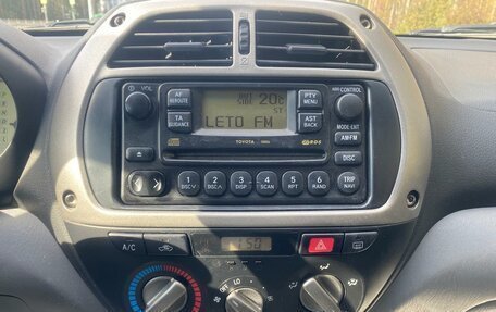 Toyota RAV4, 2003 год, 769 000 рублей, 13 фотография