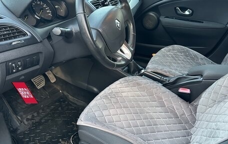 Renault Fluence I, 2010 год, 650 000 рублей, 16 фотография
