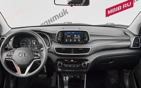 Hyundai Tucson III, 2018 год, 2 050 000 рублей, 10 фотография